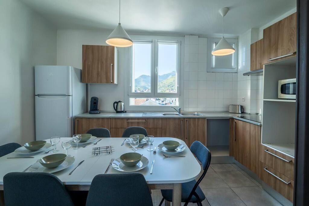 Le Grand Cosy - Lourdes - Proche Appartement Buitenkant foto