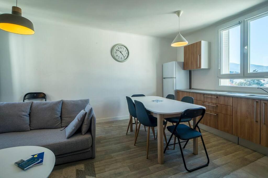 Le Grand Cosy - Lourdes - Proche Appartement Buitenkant foto